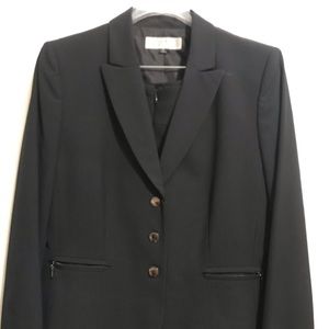 Tahari suit